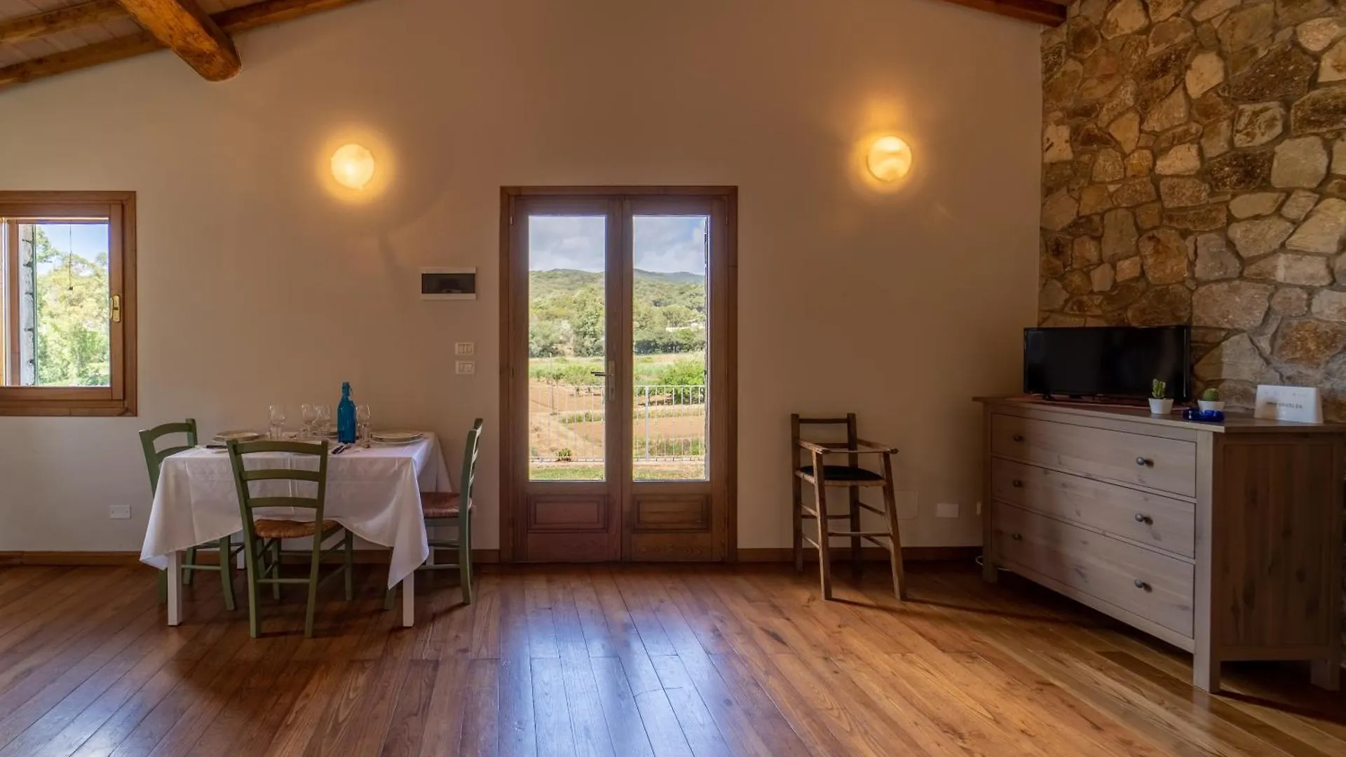 Villino La Tenuta Where The Sea Meets The Land - Goelba Porto Azzurro 0*,